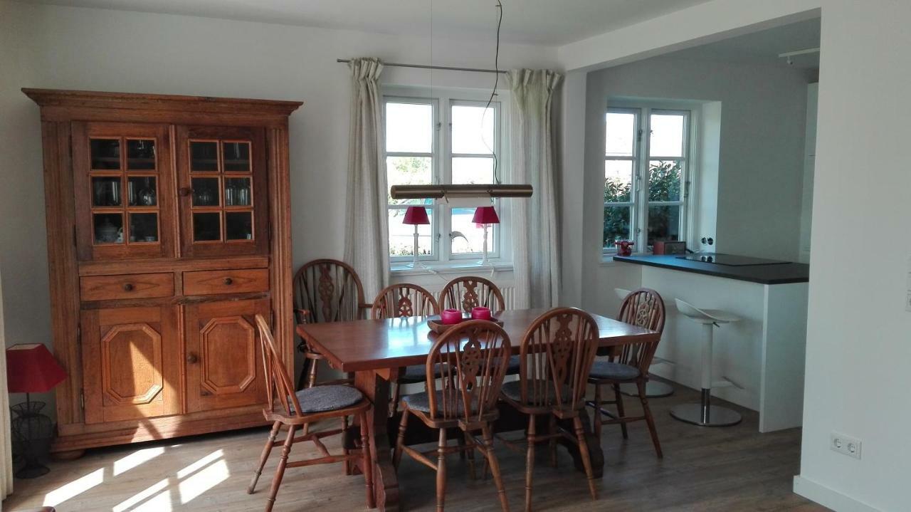 Ferienwohnungen Und Haushaelfte Friesland Midlum  Luaran gambar
