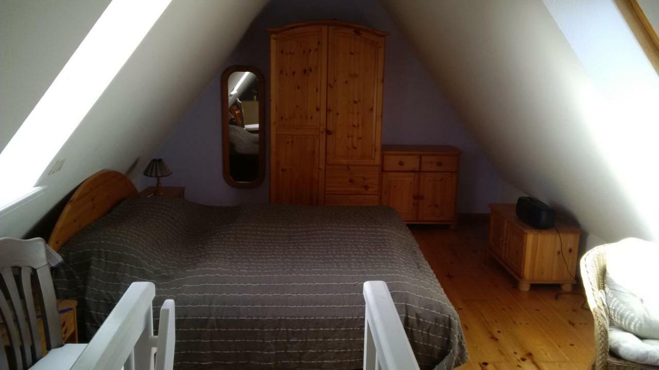 Ferienwohnungen Und Haushaelfte Friesland Midlum  Luaran gambar